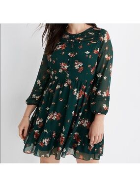Madewell sheer-sleeve pintuck ruffle dress in the color spruce blooms
